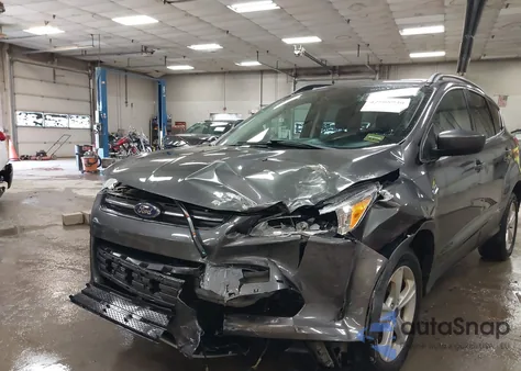2016 Ford Escape Se z USA, uszkodzony, nr VIN 1FMCU9GX5GUC32391